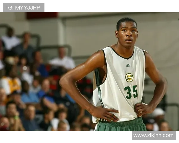 赵岩昊的篮球之路从青涩少年到职业球员的成长故事与奋斗历程